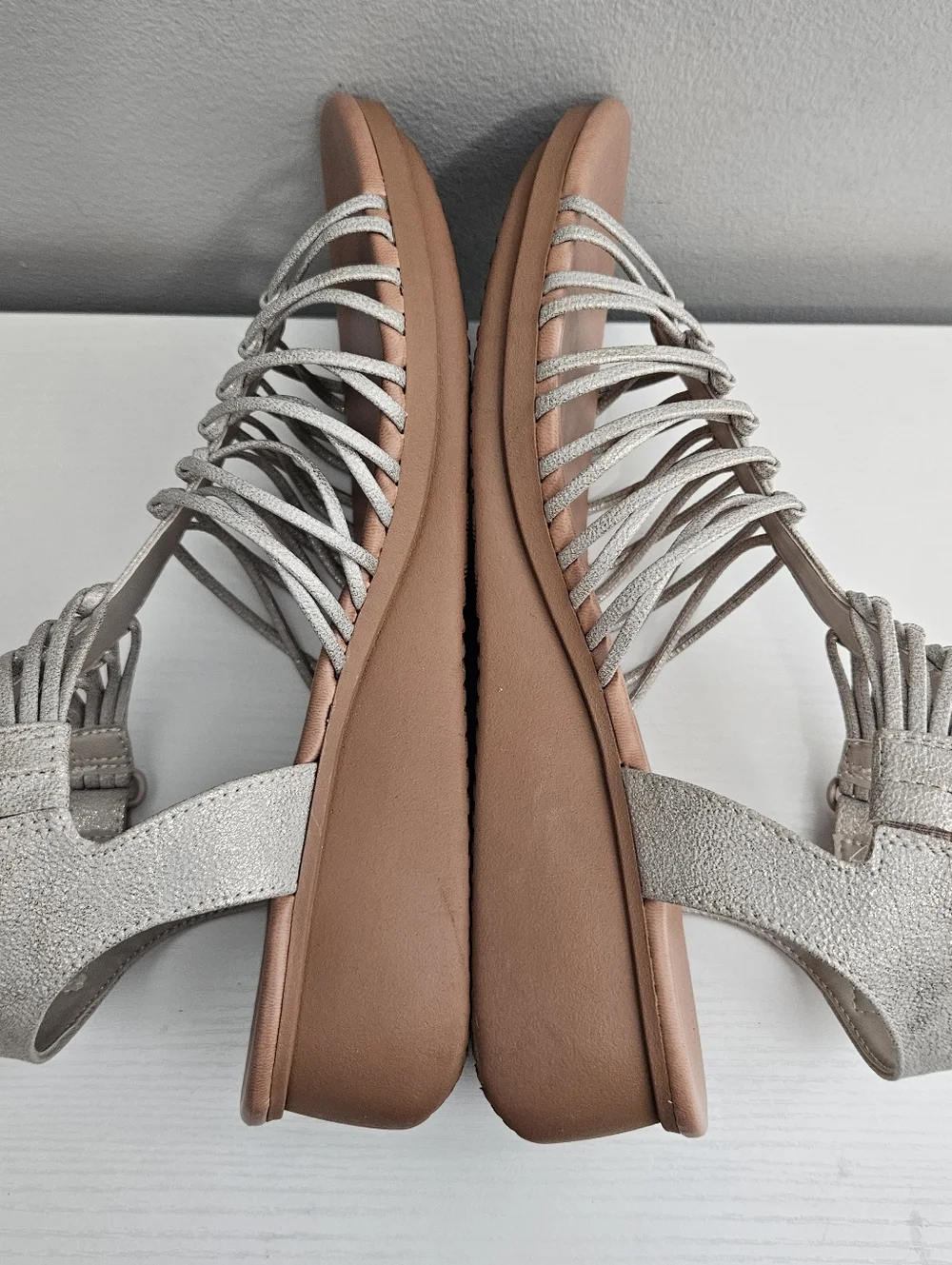 BareTraps lightweight wedge